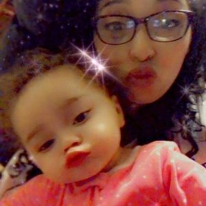 Meet your Posher, Janay